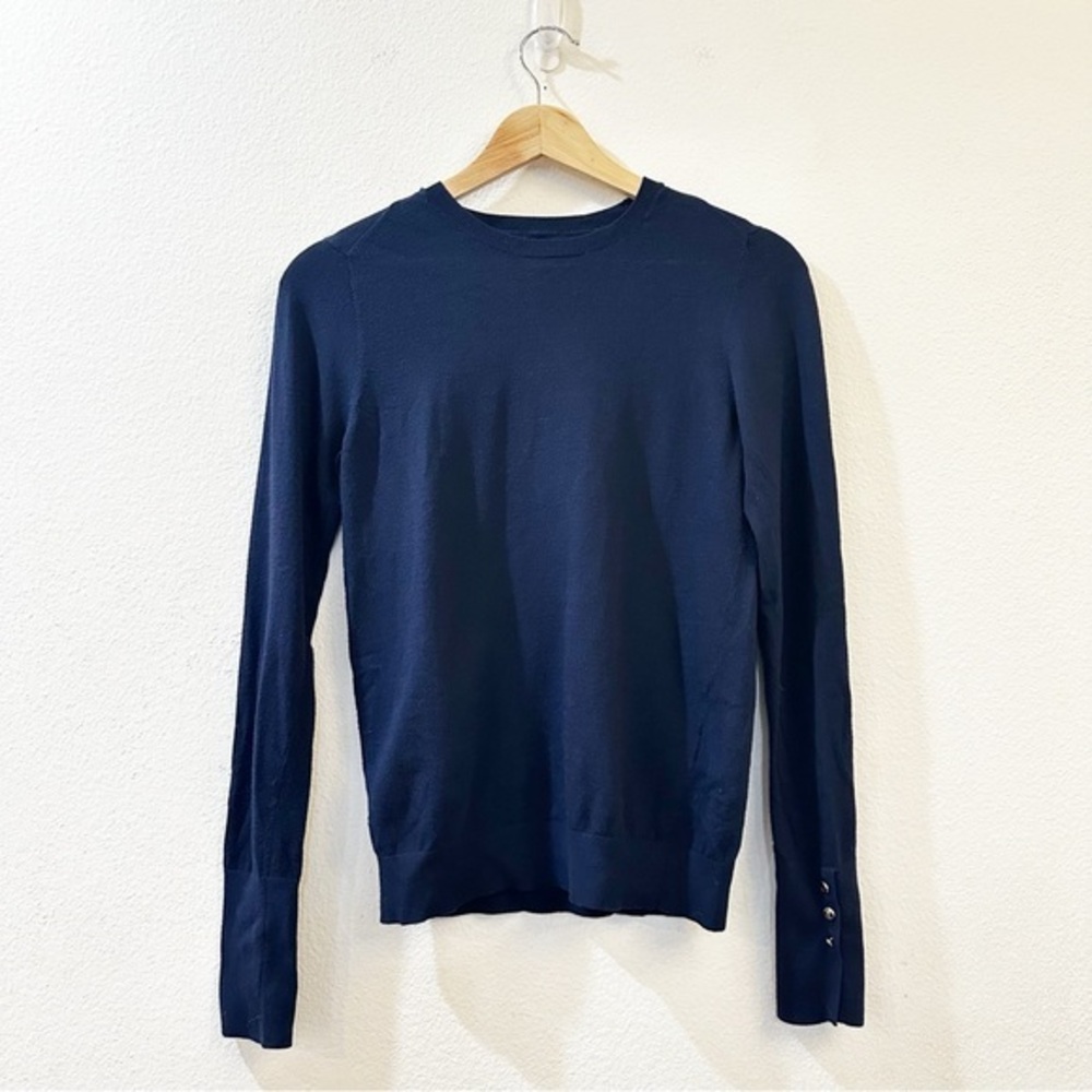 Aritzia Sunday Best Crewneck Long Sleeve Knit Pullover Sweater Navy‎ Size M